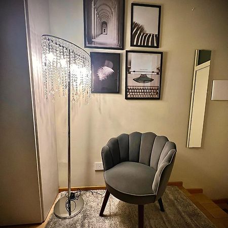 Home Donatella Cormano Eksteriør bilde