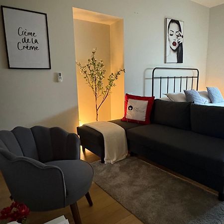 Home Donatella Cormano Eksteriør bilde